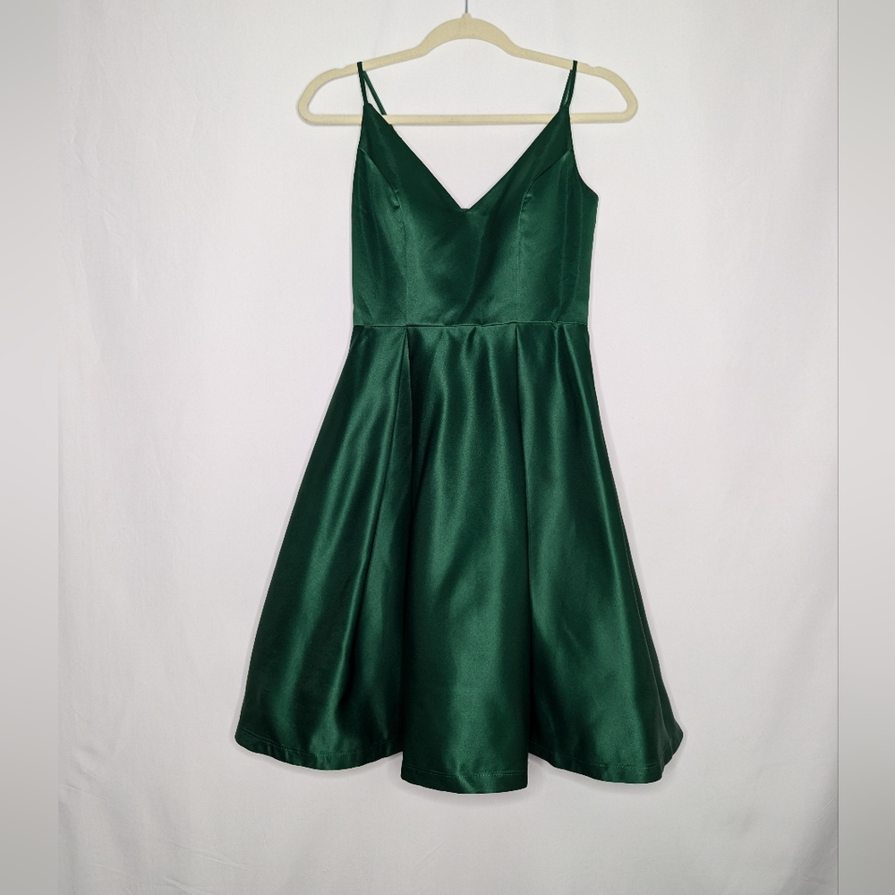 JJ's House Women's Kelly Green Skater Dress Size S 6